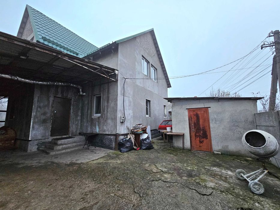 Продам будинок з ремонтом у Діївці-1. Асфальтована дорога. Автономка.