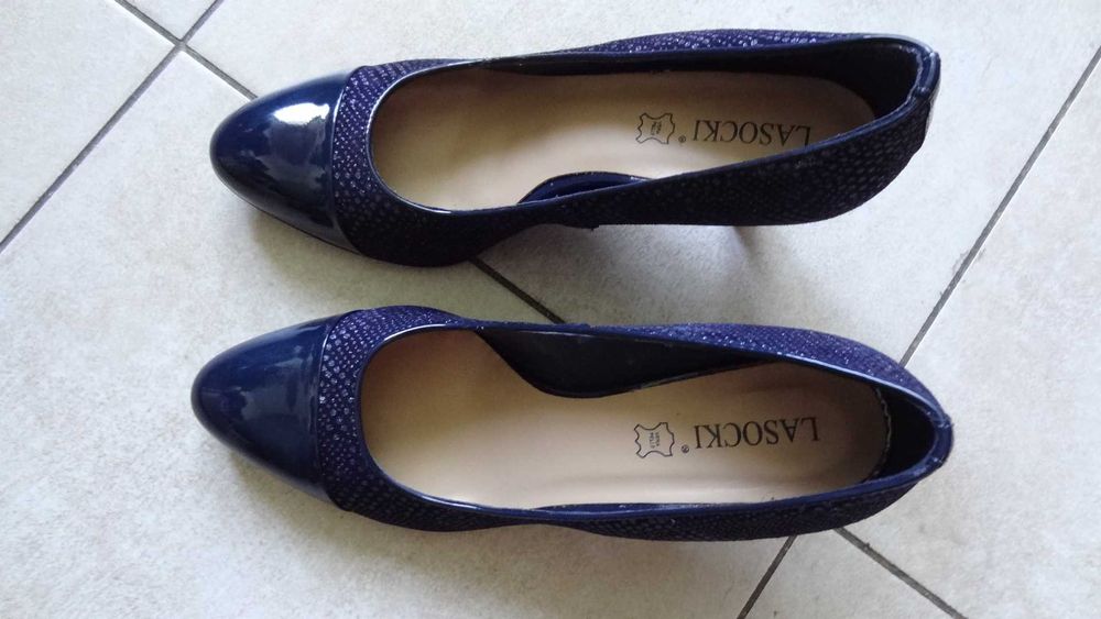 Buty damskie Lasocki rozmiar 39