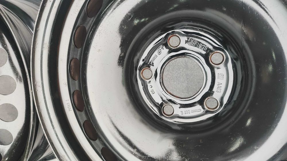 Felgi Stalowe Opel Astra J Chevrolet 16 5x105 is38 Ładne