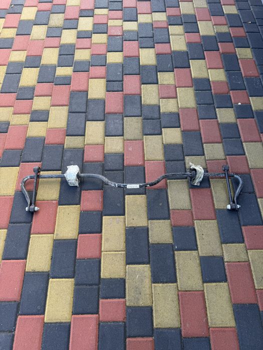 Стабілізатор підвіски задній новий оригінальний Sprinter W906 W907