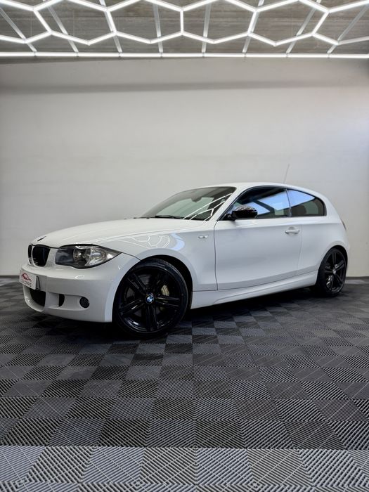 BMW SÉRIE 1 118D Pack M