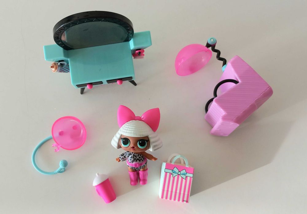 Mobiliário LOL Surprise - Salão de Beleza