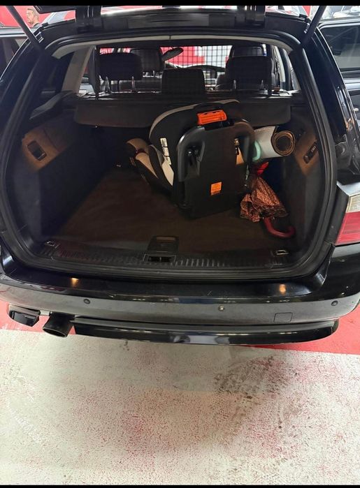 Impecável BMW 520d
