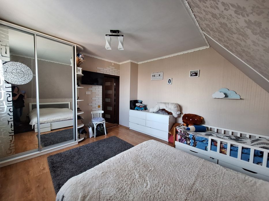 Будинок 228м в 3х рівнях +10 с +гараж  Бориспіль