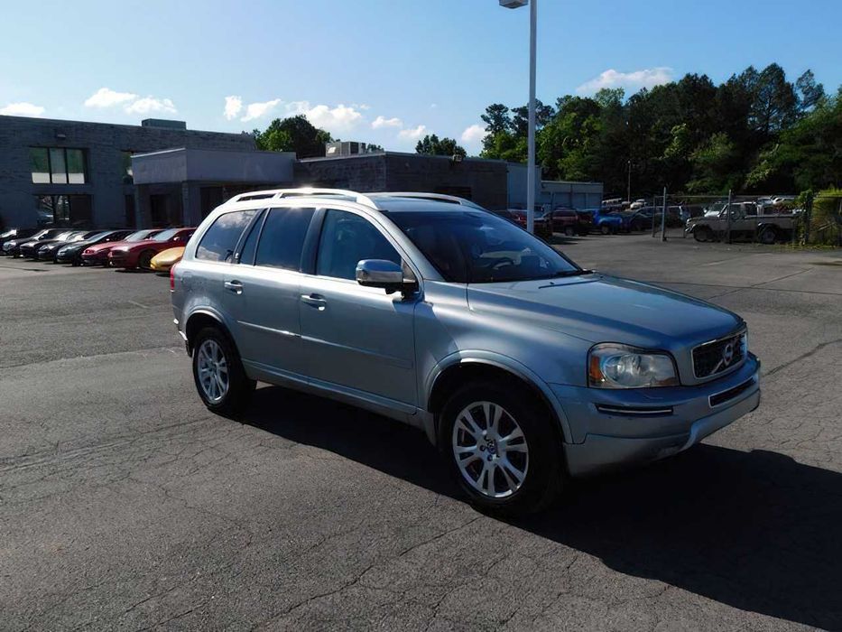 Volvo XC90      2014