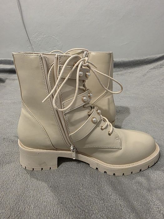 Botki, buty za kostkę