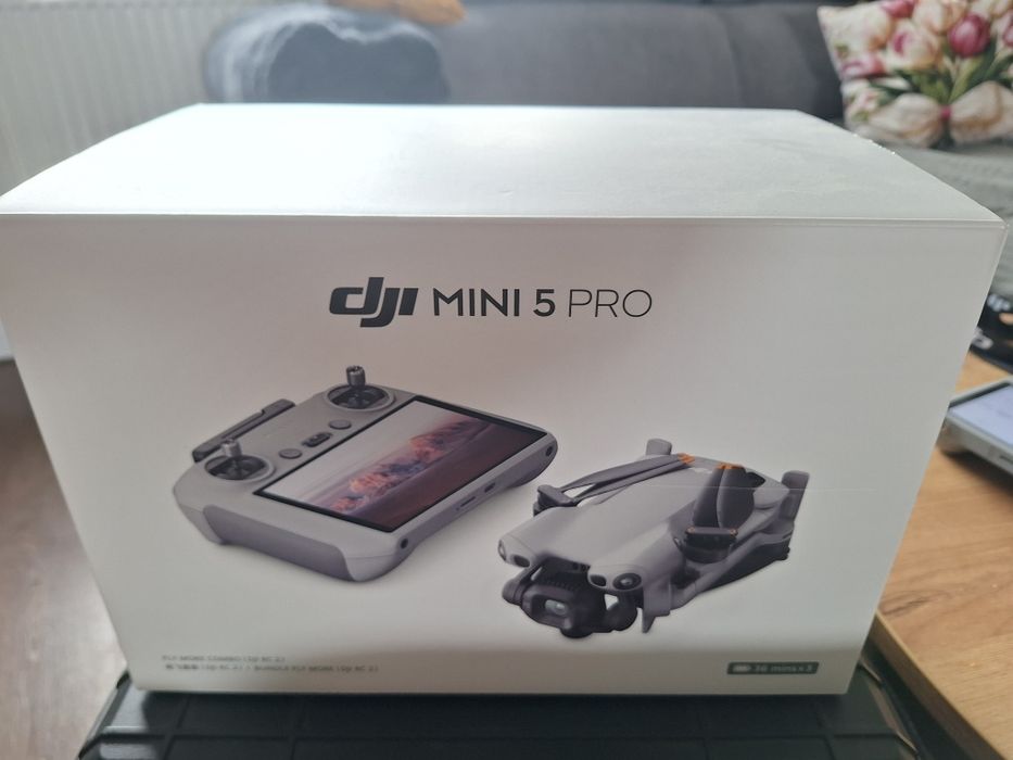 Dji mini 5 pro fly more combo RC2+ dodatki