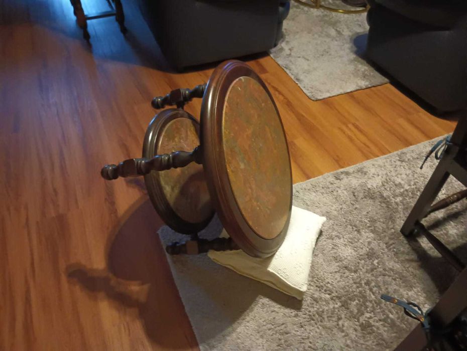 Mesa de centro em mármore e madeira de carvalho