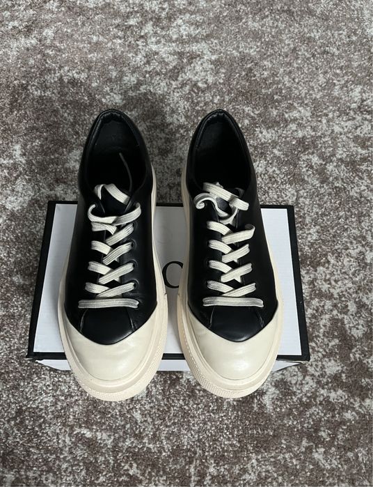 Кросівки шкіряні