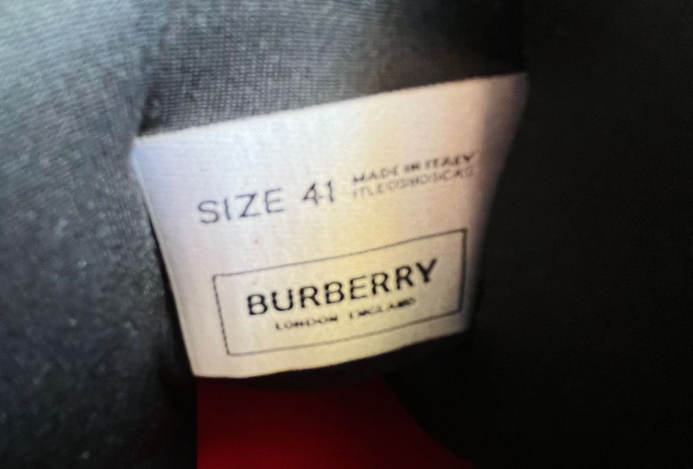 Кросівки Burberry Arthur оригінал 41 (27 см) нові