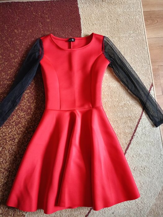 Sukienka rozkloszowana