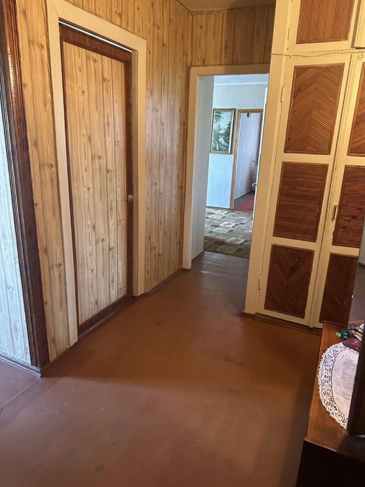 Продам 4х ком квариру