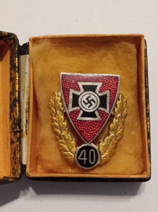 Militaria de Trincheira. Pin NSRKB