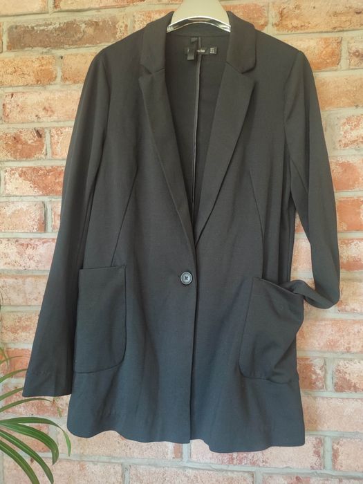 Dłuższa marynarka Stradivarius rozmiar S