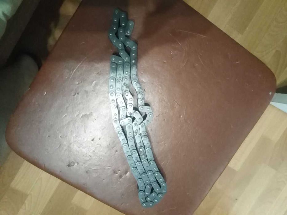 Цепь автомобильная двухрядная