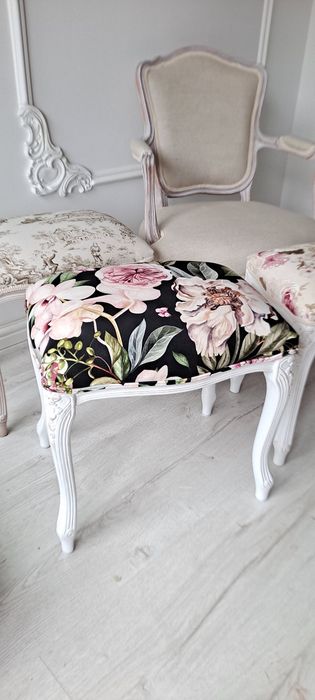 Stylowa pufa podnóżek stołek róża kwiaty scenki Shabby Chic  Ludwik