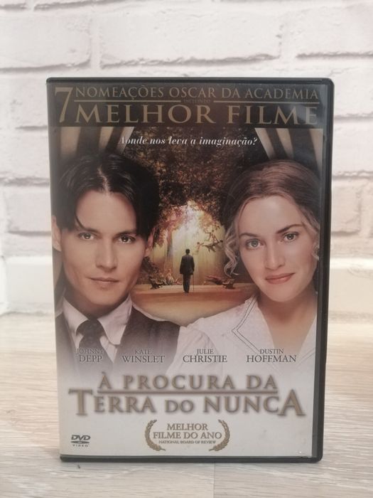 Filme: À Procura da Terra do Nunca