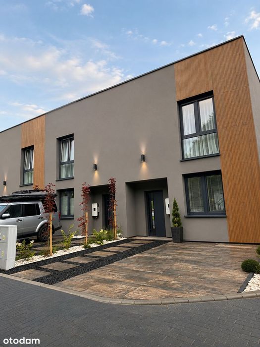 Nowoczesny dom szeregowy | Gotowy do zamieszkania | Ogród