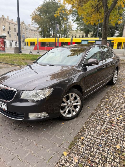 Škoda Superb
