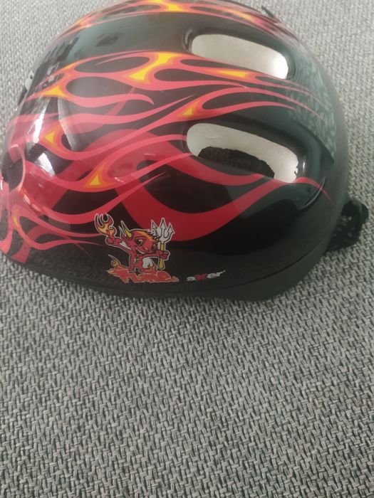 Kask rowerowy Axer flame mbk