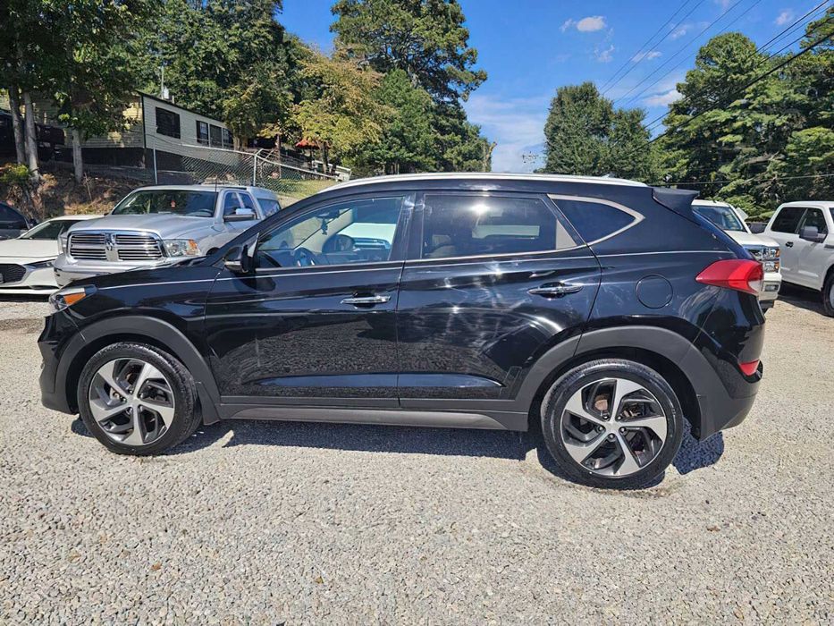 Hyundai Tucson Limited      2016
