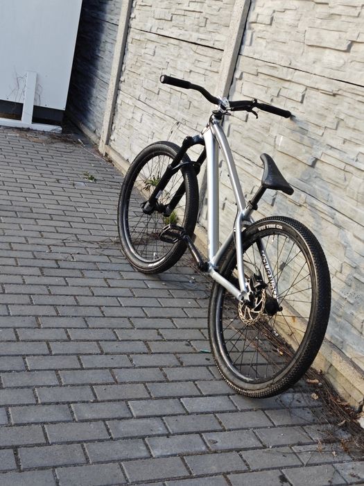 Rower Dartmoor two6player evo  chrome long 2024 , gwarancja