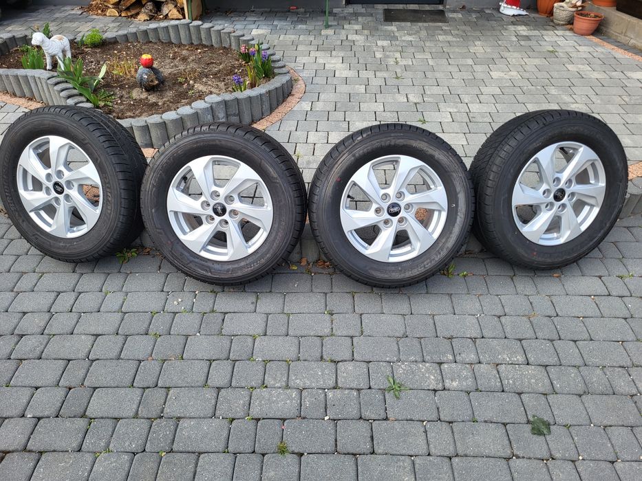 Kola letnie BRIDGESTONE ford custom 25r , idealne, jak nowe 215/65/16C