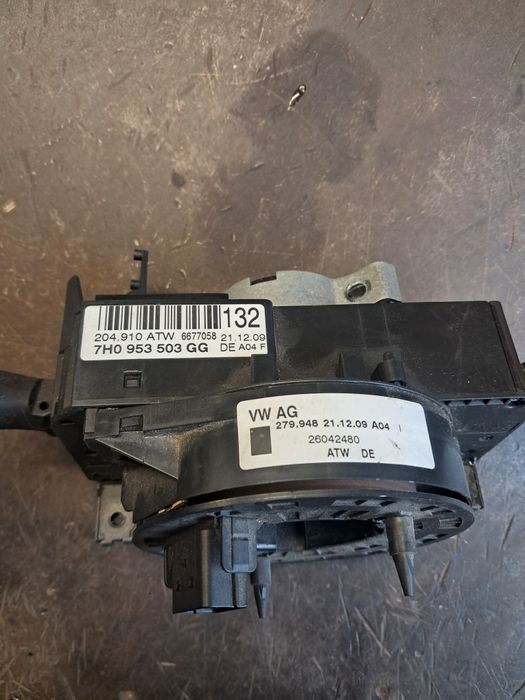 Przełącznik zespolnony kierunkowskazów manetki Seat Ibiza IV rok 2010