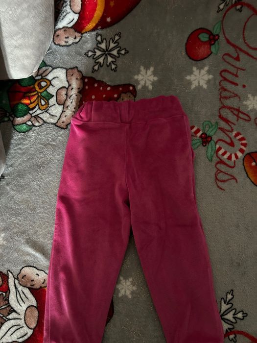 Велюровий костюмчик для дівчинки 86