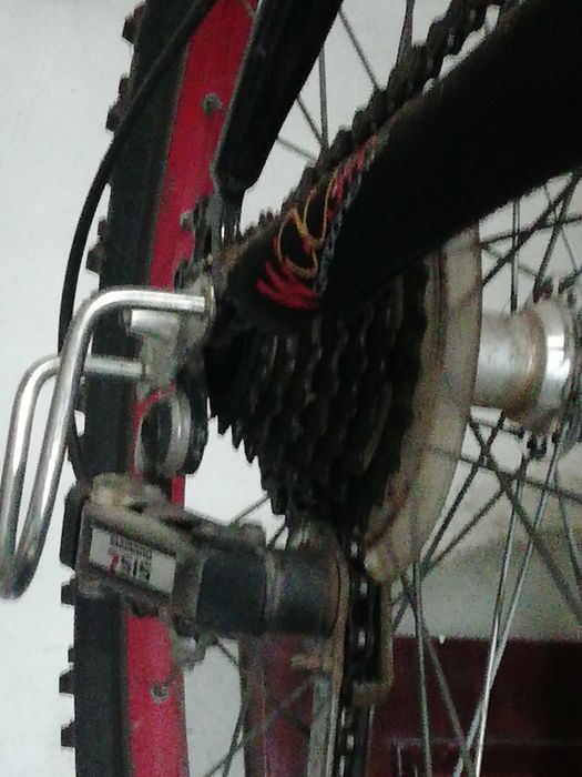 Vendo Bicicleta de BTT em ótimo estado de conservação, por bom preço
