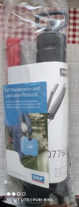 Smarownica SKF, nieużywana.