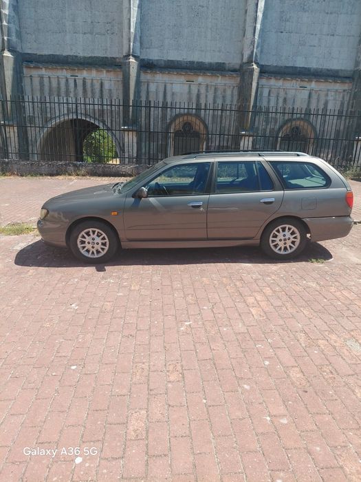 Nissan primera wagon