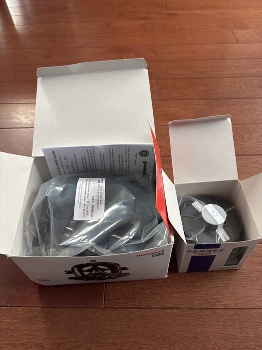 Maska na całą twarz  z filtrem nowa!