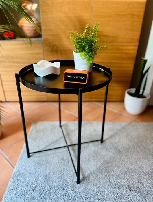 Mesa / coffee table em preto