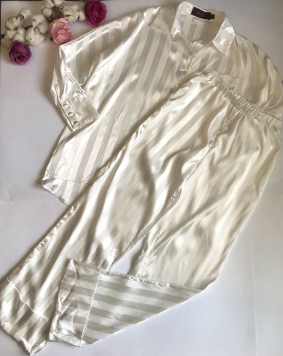 Піжама Біла. Полоска. Сорочка/Штани. Сатинова. Oversize. S розмір