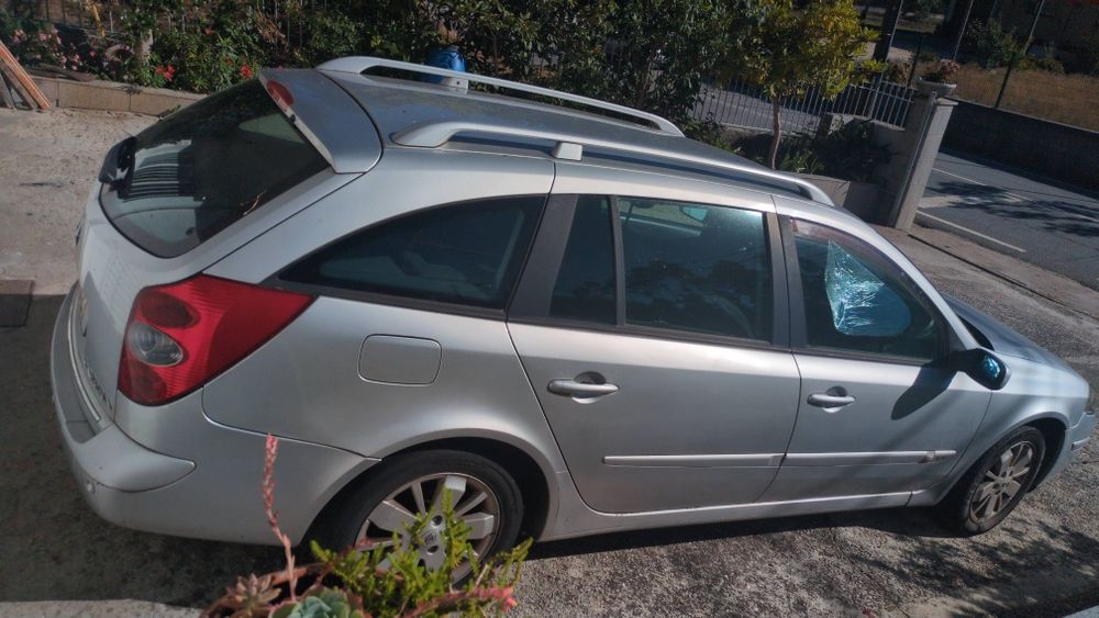 RENAULT Laguna II Grandtour (KG) 1.6 16V (82 KW / 112 CV)