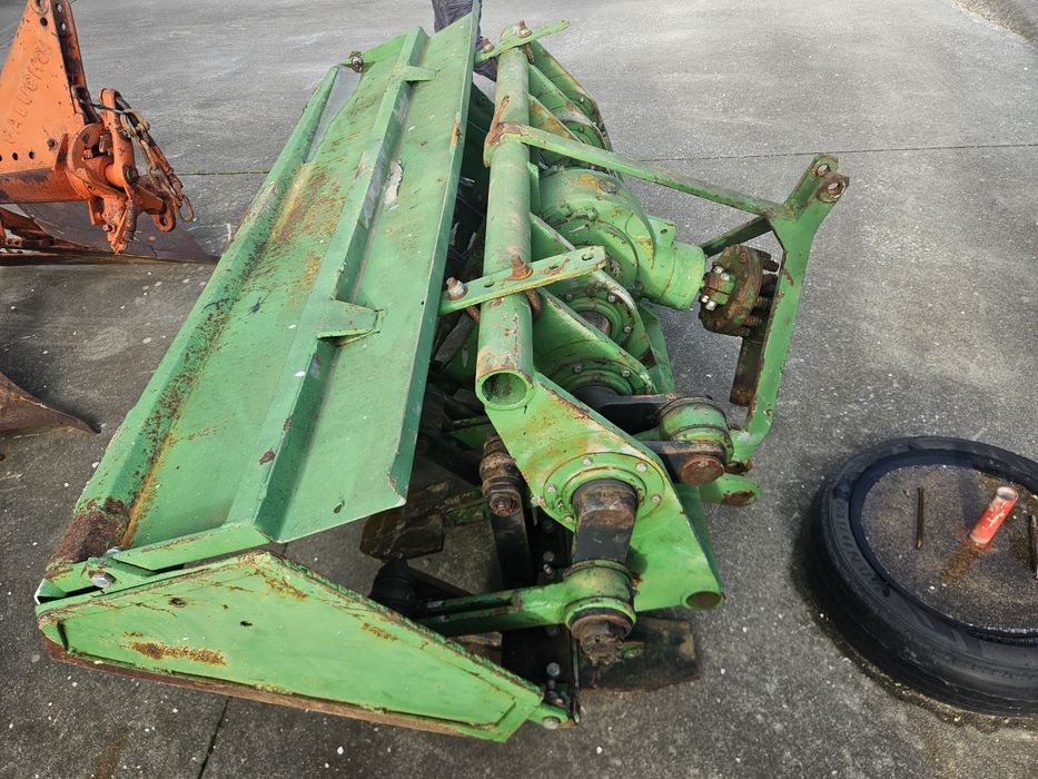 Cavadeira  8 enxadas