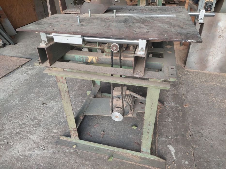 Деревоброні станки