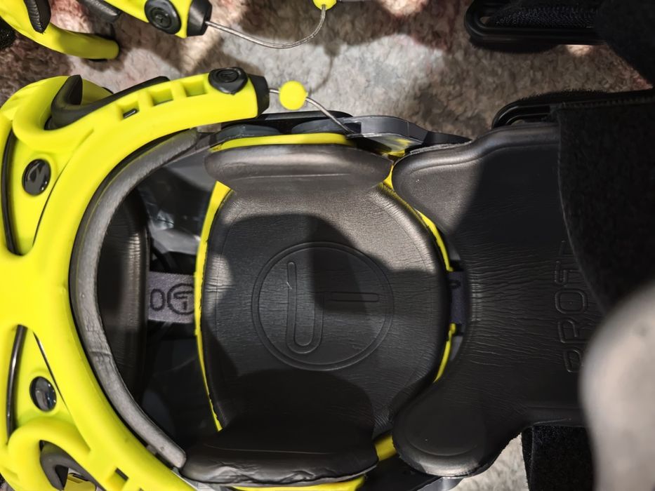 Joelheiras Mobius x8