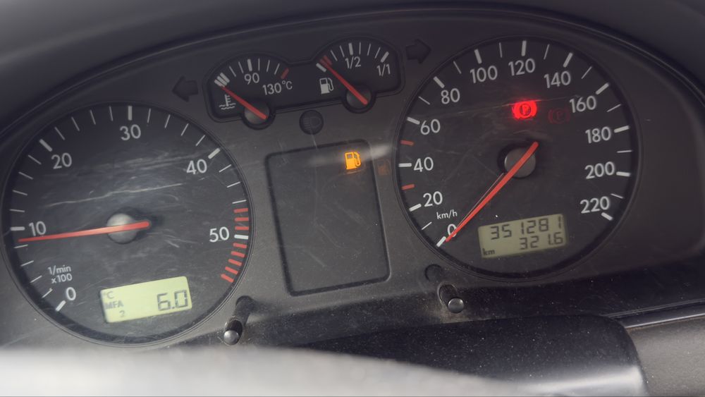 Продам пасат б 5