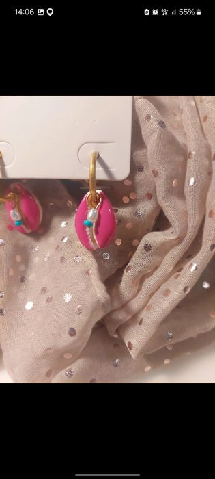 Brincos parfois novos