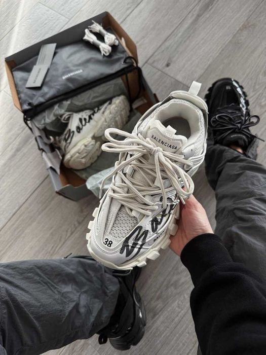 Кросівки Balenciaga Track 3.0 Signature Sneaker White/Black premium
