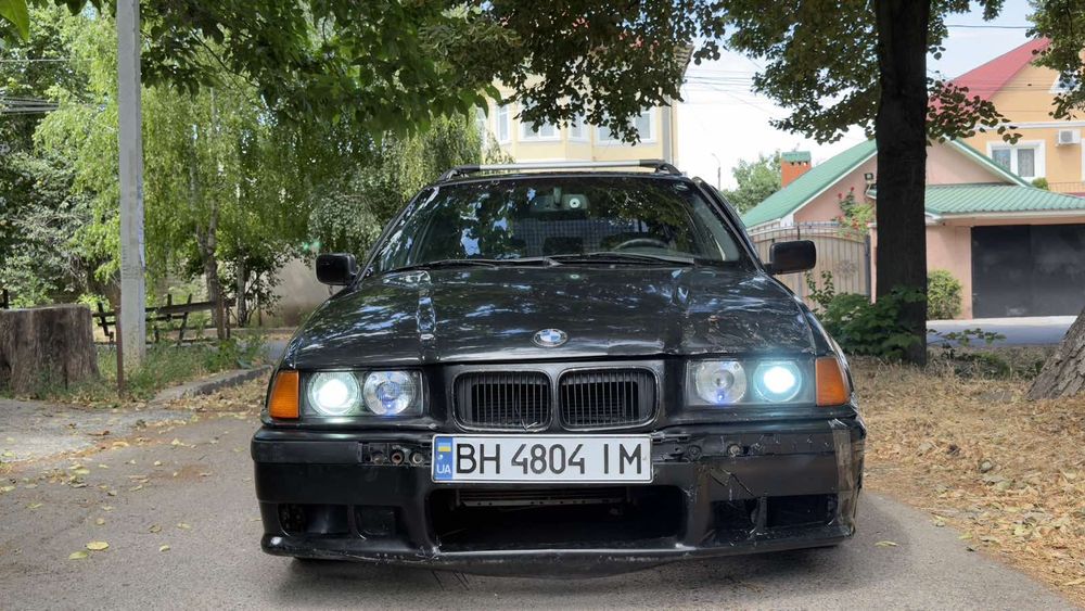 Продам BMW E36 Touring. Срочно. Торг