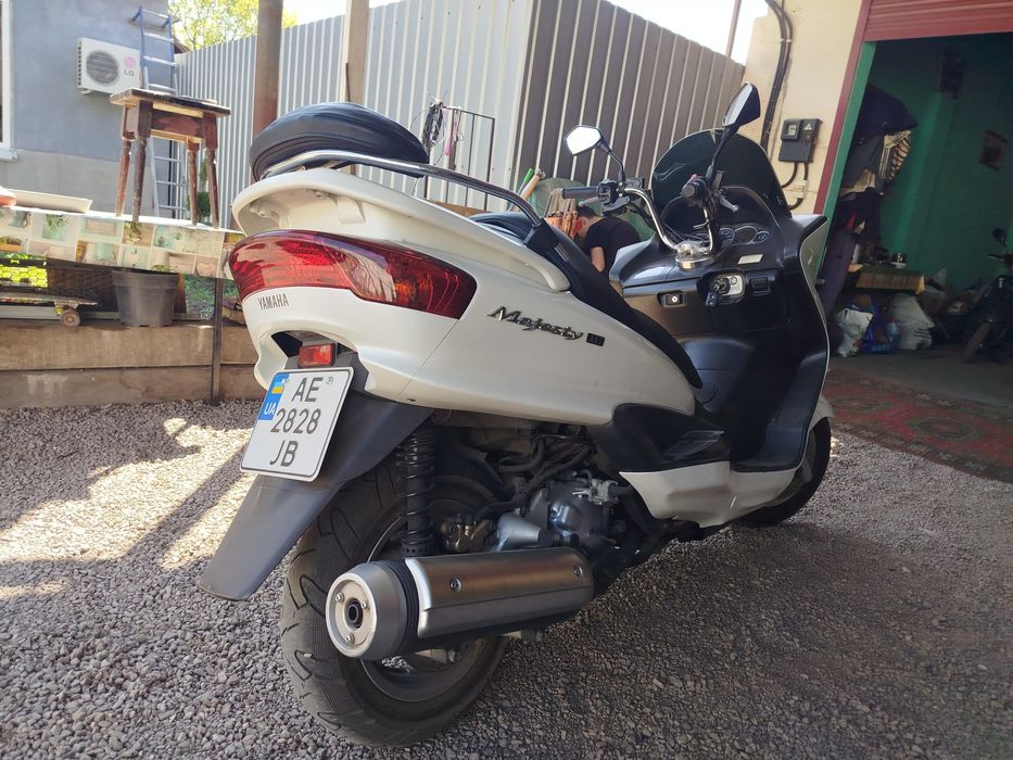 Ямаха маджести 250