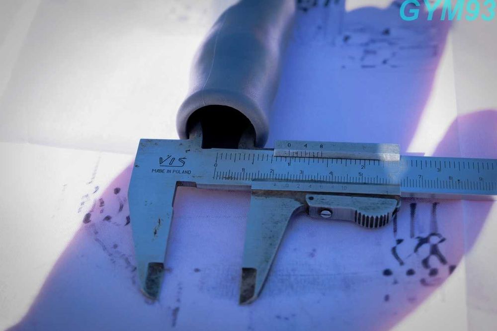 Rączka anatomiczna szara