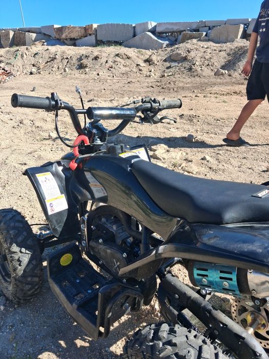 Vendo mota 50cc boa