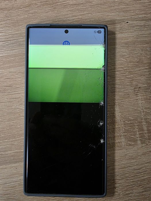 Samsung Galaxy S23 Ultra 8/256 разбит экран