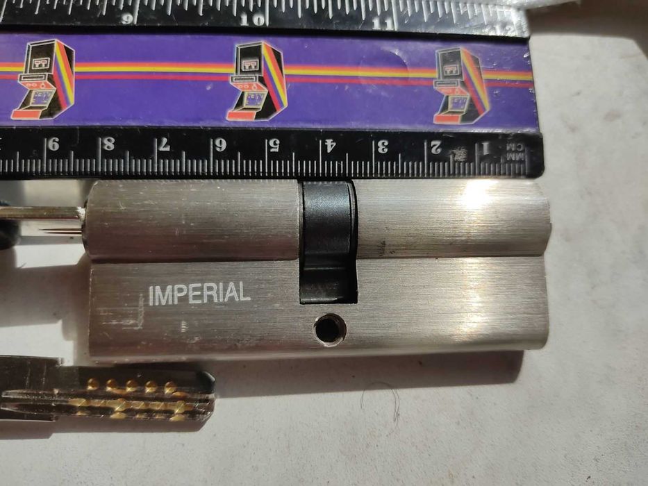 Серцевина замка, личинка