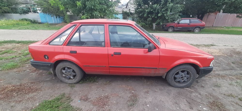 Продам Ford escort