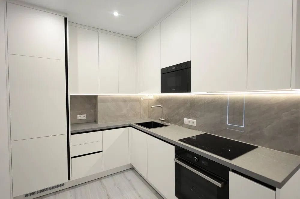 Євро 2х-кімнатна квартира ЖК «Кришталеві джерела»44 м² Київ, Теремки